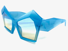 Oversized Vintage Retro Cat Eye Style SUNGLASSES Large Baby Blue Frame E1877
