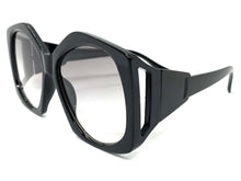 Oversized Vintage Retro Style SUNGLASSES Large Black Frame 80456