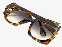 Oversized Vintage Retro Style SUNGLASSES Large Leopard Frame 80456
