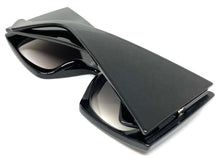 Oversized Exaggerated Vintage Retro Style SUNGLASSES Huge Super Thick Black Frame 9053