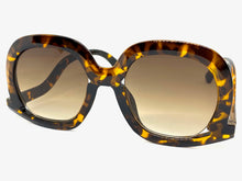 Oversized Vintage Retro Style SUNGLASSES Large Tortoise Frame 9189
