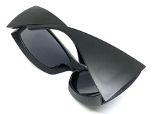Oversized Retro Sporty Wrap Around SUNGLASSES Huge Thick Black Frame 1189
