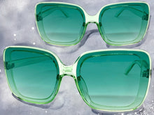 Oversized Vintage Retro Style SUNGLASSES X-Large Huge Square Green Frame 5616