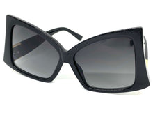 Oversized Vintage Retro Style SUNGLASSES Large Black Frame 2119