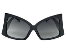 Oversized Vintage Retro Style SUNGLASSES Large Black Frame 2119