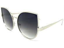 Oversized Exaggerated Vintage Retro Style SUNGLASSES Large Silver Frame 4125