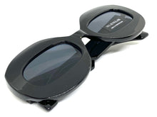 Oversized Vintage Retro Style SUNGLASSES Large Round Black Frame 4724