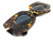 Oversized Exaggerated Retro Style SUNGLASSES Large Tortoise Frame 80520