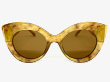 Oversized Exaggerated Retro Cat Eye Style SUNGLASSES Large Marble Frame 1062