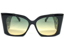 Oversized Exaggerated Retro Cat Eye Style SUNGLASSES Super Thick Black Frame 2147