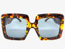 Oversized Exaggerated Vintage Retro Style SUNGLASSES Large Thick Tortoise Frame E1957