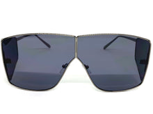 Contemporary Modern Shield Style SUNGLASSES Large Gunmetal Frame 8420