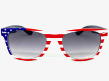 Classic Vintage Retro Style SUNGLASSES Patriotic USA Flag Frame W433