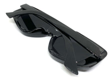 Exaggerated Vintage Retro Style SUNGLASSES Large Black Frame 1220