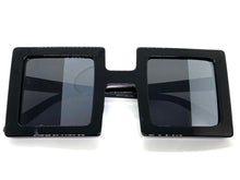 Oversized Exaggerated Vintage Retro Style SUNGLASSES Large Square Black Frame 1317