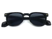 Classic Vintage Retro Style SUNGLASSES Black Frame Dark Lens 80284