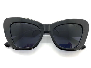 Classic Vintage Retro Cat Eye Style SUNGLASSES Large Black Frame 3628