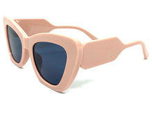 Classic Vintage Retro Cat Eye Style SUNGLASSES Large Pink Frame 3628