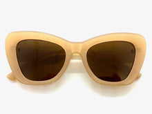 Classic Vintage Retro Cat Eye Style SUNGLASSES Large Tan Frame 3628