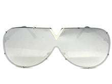 Oversized Sleek Modern Retro Shield Style SUNGLASSES Large Silver Frame 4624