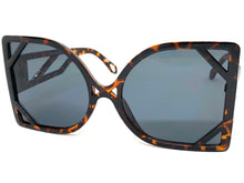 Oversized Vintage Retro Style SUNGLASSES Large Square Tortoise Frame 80080