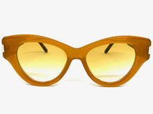 Classic Vintage Retro Cat Eye Style SUNGLASSES Funky Caramel Frame 1230