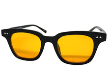 Classic Elegant Vintage Retro Style SUNGLASSES Black Frame - Orange Lens 80841