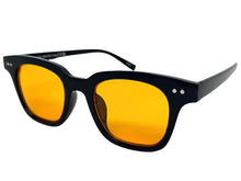 Classic Elegant Vintage Retro Style SUNGLASSES Black Frame - Orange Lens 80841