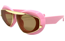 Exaggerated Classic Vintage Retro Style SUNGLASSES Funky Pink & Gold Frame 3022