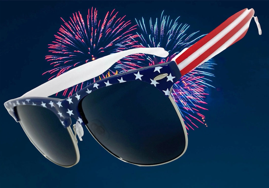 Classic Vintage Retro Style SUNGLASSES Patriotic USA Flag Frame 9133