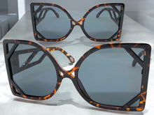 Oversized Vintage Retro Style SUNGLASSES Large Square Tortoise Frame 80080