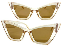 Oversized Vintage Retro Cat Eye Style SUNGLASSES Large Thick Pointy Champagne Frame 80696