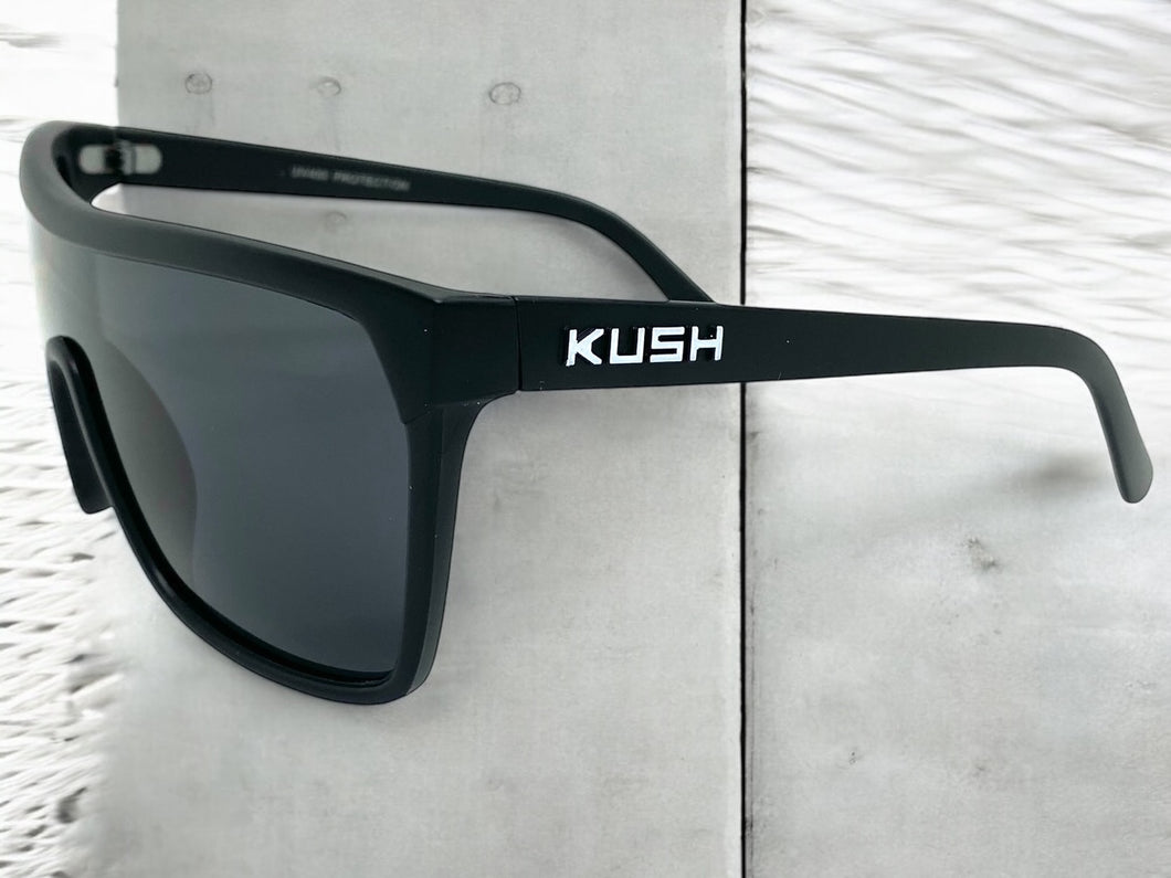 Oversized Modern Retro Shield Style KUSH SUNGLASSES Large Matte Black Frame 6210