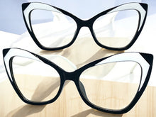 Classic Vintage Retro Cat Eye Style Clear Lens EYEGLASSES Funky White Frame E2131