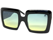Oversized Exaggerated Classic Vintage Retro Style SUNGLASSES Large Thick Black Frame E1620