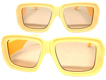 Exaggerated Classic Vintage Retro Style SUNGLASSES Thick Square Cream Frame 80056
