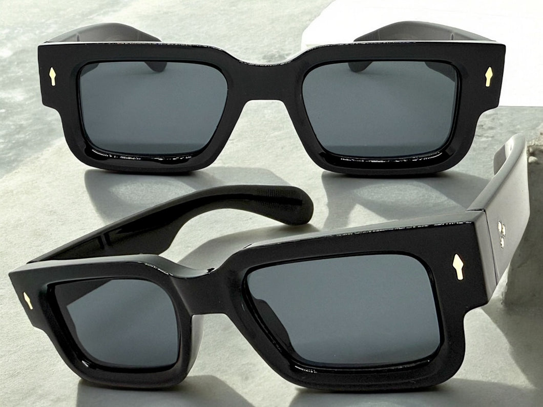 Classic Vintage Retro Style SUNGLASSES Thick Black Frame - Dark Lens 1379