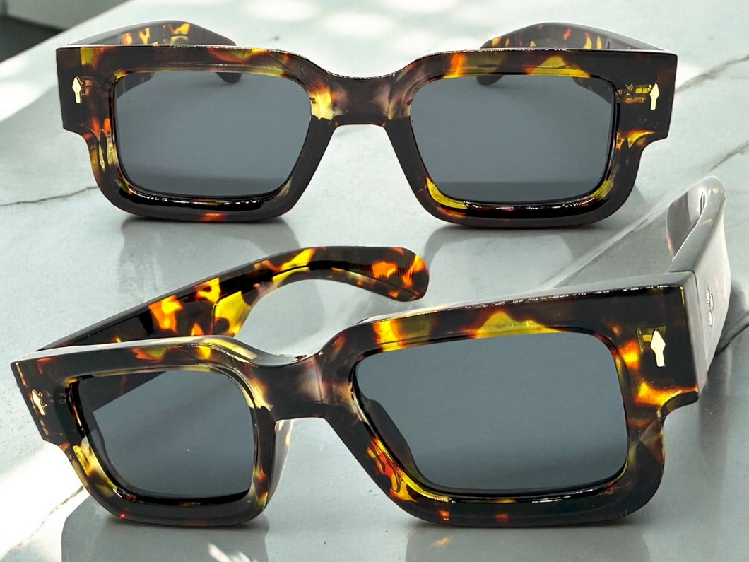 Classic Vintage Retro Style SUNGLASSES Thick Tortoise Frame - Dark Lens 1379