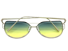 Classic Elegant Vintage Retro Style SUNGLASSES Large Silver Frame Green Lens 4159