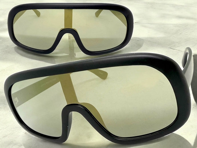 Oversized Exaggerated Modern Rerto Shield Style SUNGLASSES Large Black Frame 7290