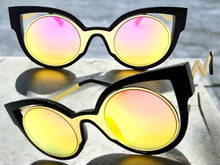 Classic Vintage Retro Cat Eye Style SUNGLASSES Funky Black Frame - Pink Lens 1737
