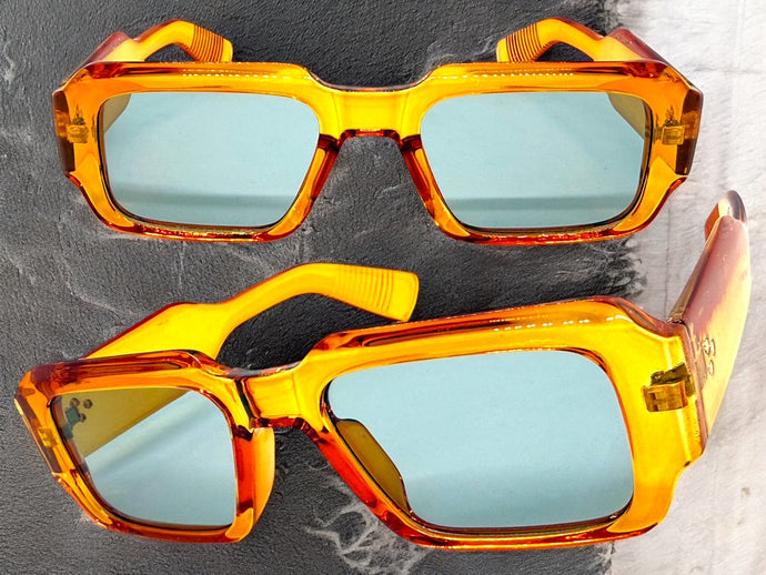 Classic Vintage Retro Style SUNGLASSES Thick Square Orange Frame - Gray Lens 74002