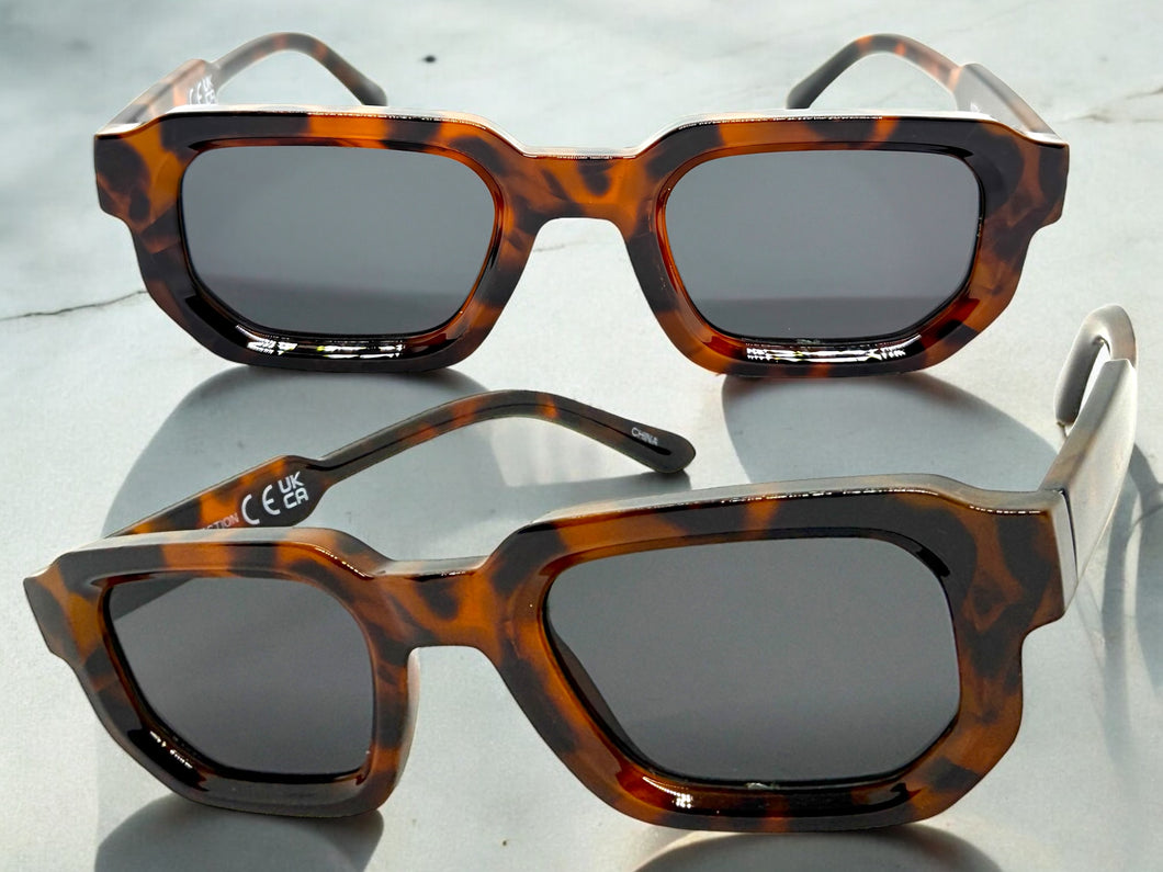 Classic Vintage Retro Style SUNGLASSES Geometric Tortoise Frame - Dark Lens 80791