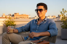 Classic Modern Retro Luxury Designer Style SUNGLASSES Square Black & Gunmetal Frame 3077