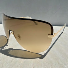 Oversized Exaggerated Modern Retro Shield Style SUNGLASSES X-Large Gold Frame - Smoke Lens 4603