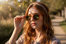 Classic Elegant Vintage Retro Style SUNGLASSES Round Orange Frame - Green Lens 81012