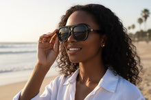 Classic Vintage Retro Style SUNGLASSES Large Black Frame - Dark Lens 80595