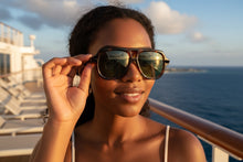 Classic Vintage Retro Style SUNGLASSES Large Tortoise Frame - Green Lens 80595