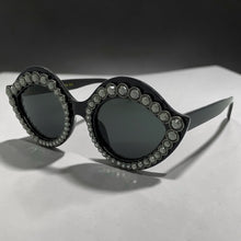 Oversized Exaggerated Classic Retro Cat Eye Style SUNGLASSES Bling Black Frame - Dark Lens 8120