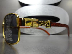 Elegant Wooden Sunglasses- Black Lens